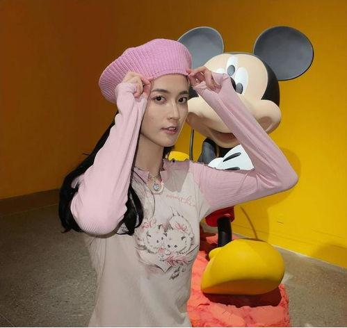 吃瓜娱乐图片头像可爱女,可爱女生吃瓜娱乐头像集锦